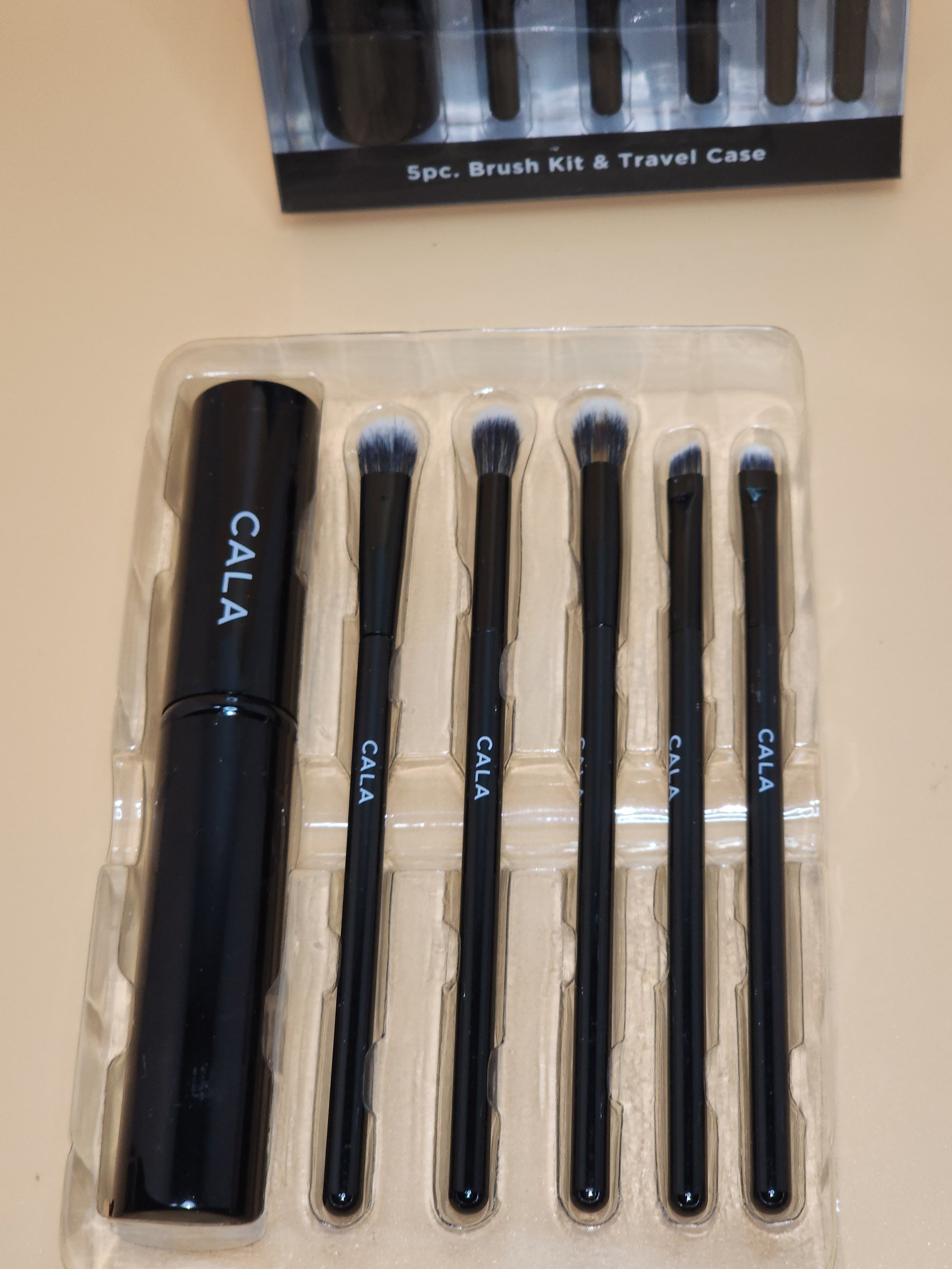 CALA | EYE NEED IT | Eye brush Travel Kit